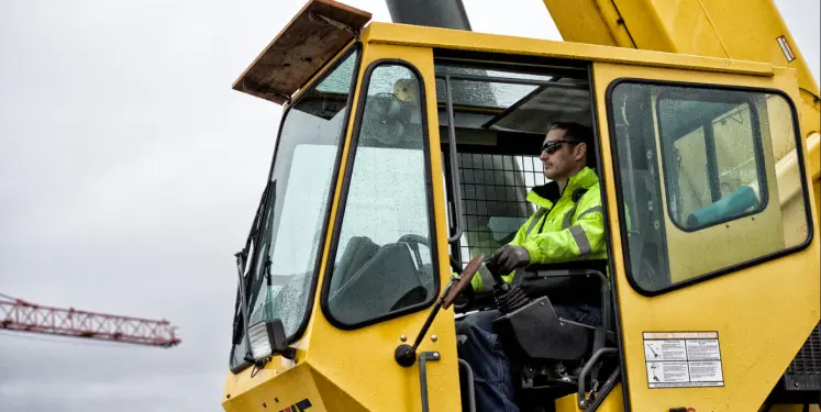 Crane Driver